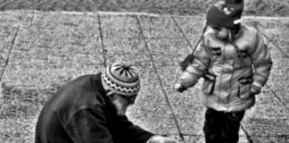 SADAKAJA E PASTRON SHPIRTIN NGA VESET E KËQIJA DHE E ZBUKURON ATË ME VIRTYTE DHE VLERA