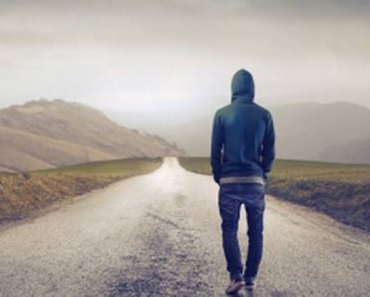 PLAGA E GJUHËS ËSHTË MË E RËNDË SE SA E TRUPAVE !