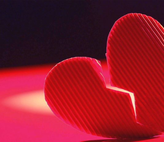 PËR T’I QETËSUAR SADOPAK ZEMRAT E TONA TË PIKËLLUARA