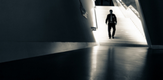 CILI ËSHTË SHKAKU I PIKËLLIMIT TËND!!