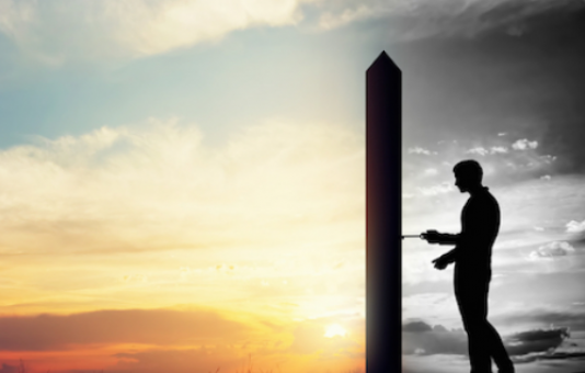 TRI GJËRAT QË E PËRCJELLIN TË VDEKURIN!