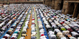 SUNETET E DITËS SË FITËR BAJRAMIT