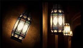 PESË ERRËSIRAT DHE FENERËT E SAJ