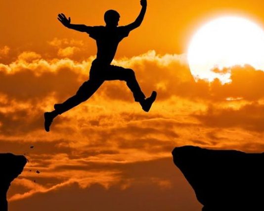 SUKSESI YT VARET NGA AMBICIET E TUA