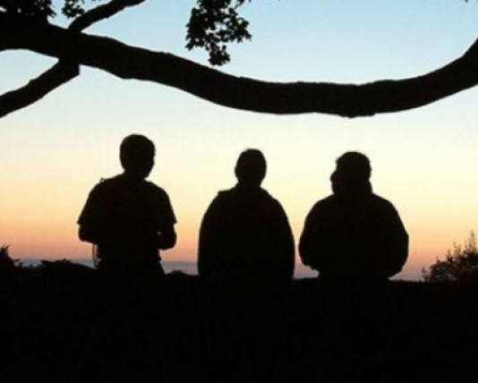 LEXOJI PREJ MEJE ME VËMENDJE KËTO FJALË