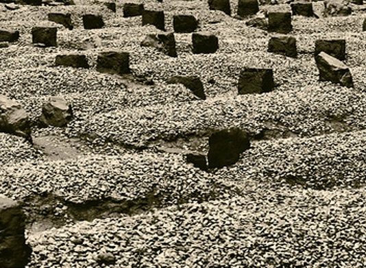 ÇKA I BËN DHE ÇKA NUK I BËN DOBI TË VDEKURIT (2)