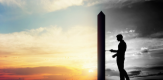 TRI GJËRAT QË E PËRCJELLIN TË VDEKURIN!