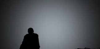 DHEMBJEN TËNDE NUK ËSHTË KUSHT TA NDIEJË EDHE TJETRI