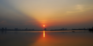 DHIKRI I MËNGJESIT DHE I MBRËMJES