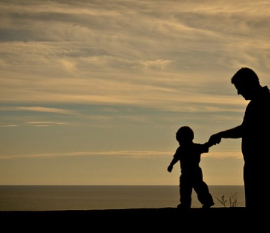 EDUKIMI I FËMIJËVE