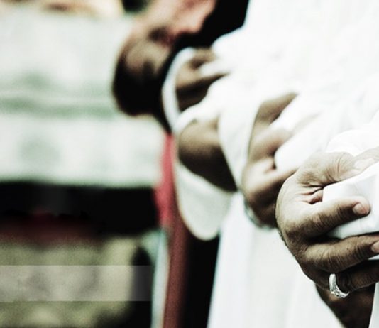 HARAMET QË NDIKOJNË NË VËLLAZËRI