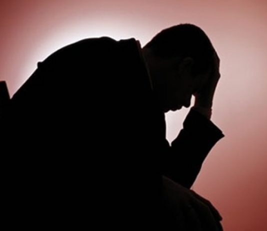 SHPIRTI MË NXITË DREJT GJYNAHEVE, MË KËSHILLO!