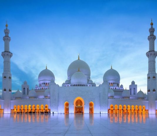 DHIKRI I MËNGJESIT DHE I MBRËMJES – RREGULLA DHE DOBI