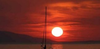 UDHËTIMI I DY BASHKËSHORTËVE