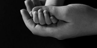 NËNËS I DIGJET SHPIRTI PËR TY!