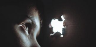 KRONIKA E BARDHË DHE E ZEZË (HUTBE)