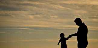 RREGULLA NË EDUKIMIN E FËMIJËVE TANË