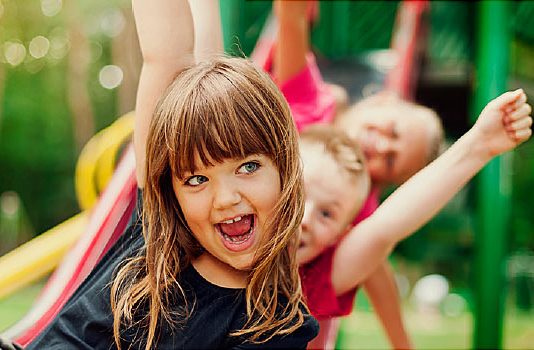 FËMIJËT DALLOHEN ME SHTATË CILËSI!