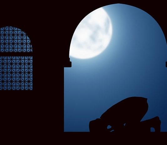 NAMAZI I NATËS NË DHJETËSHIN E FUNDIT