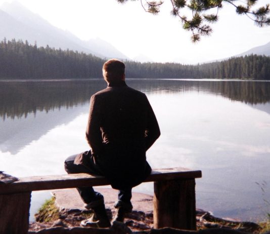 LARGOHU NGA SHKAQET QË TË ÇOJNË NË GJYNAH