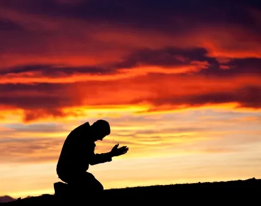 PENDIMI I SINQERTË DHE I DREJTË