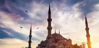 FEJA E VËRTETË TEK ALLAHU ËSHTË VETËM ISLAMI