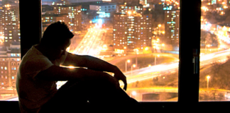 VESVESET E SHEJTANIT DHE MBROJTJA PREJ TIJ