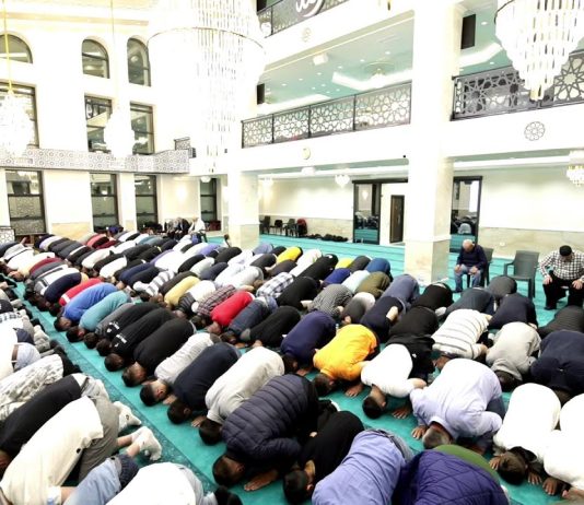 NAMAZI I NATËS DHE NAMAZI I TERAVIVE