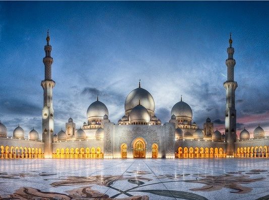 DHIKRI I MËNGJESIT DHE I MBRËMJES