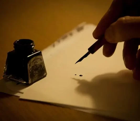 VAJZA E CILA MË QORTOI DHE NUK E HARROVA ASNJËHERË QORTIMIN E SAJ