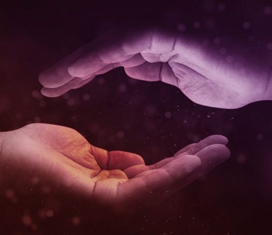 SHOQËRIA DHE VËLLAZËRIA