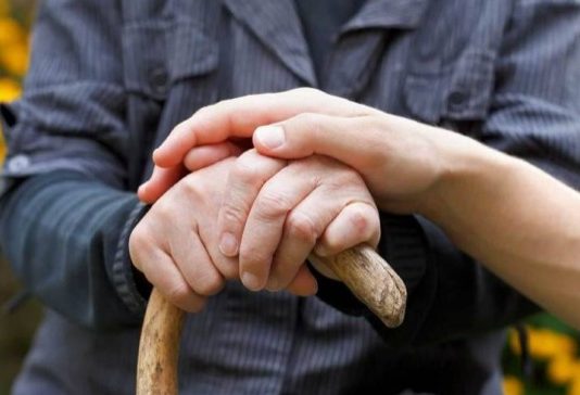 I RIU DHE PRINDËRIT E TIJ