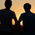 SHOKËT QË NUK TË DUAN PËR INTERES