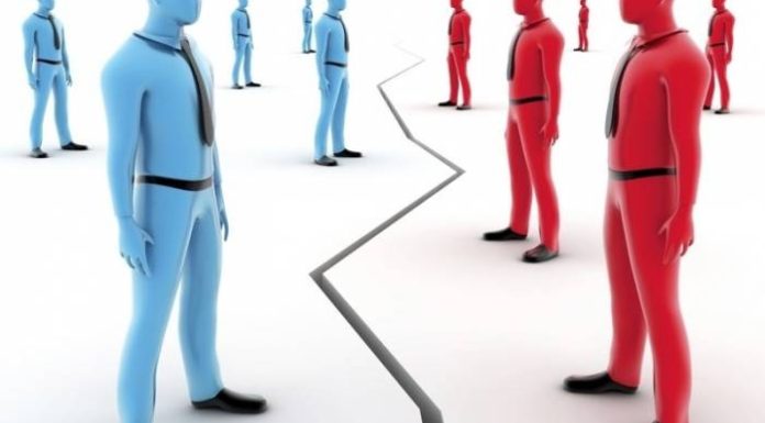 SHKAQET E MOSPAJTIMIT MIDIS NJERËZVE