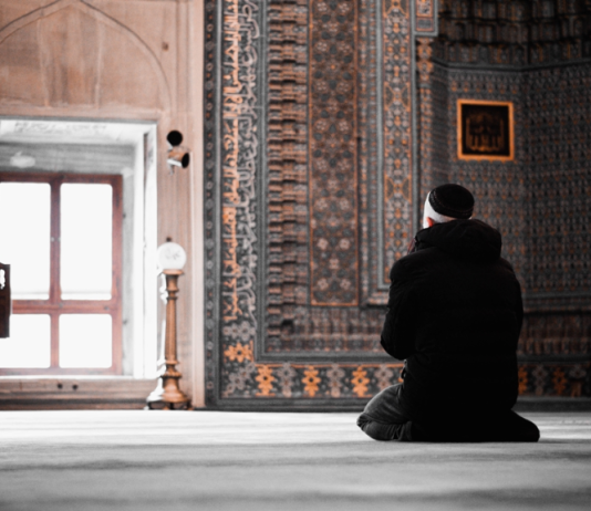 PENDIMI DHE MËSHIRA E GJERË E ALLAHUT