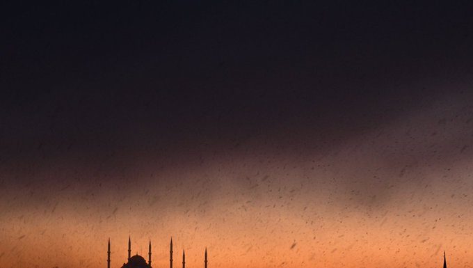 DHJETË NETËT E FUNDIT TË RAMAZANIT